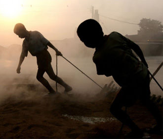 UNICEF: В мире эксплуатируют труд 152 миллионов детей