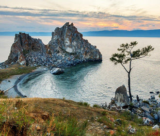Ученые назвали воду в озере Байкал токсичной