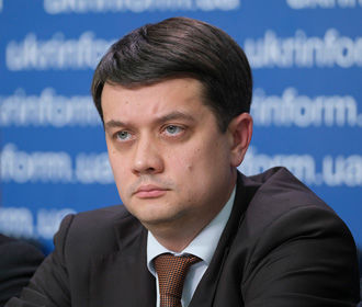 Лидер партии Зеленского заявил о желании быстрее закончить войну в Донбассе
