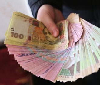 Госстат назвал долю украинцев с зарплатой свыше 20 тысяч гривен