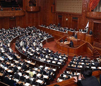 Зеленский призвал парламент Японии предоставить безвиз украинцам