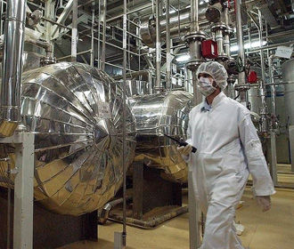 Иран запустил 30 новейших центрифуг для обогащения урана