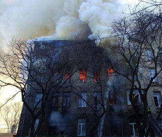 Пожар в колледже в Одессе: сообщается о 12 пострадавших