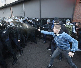 В ходе стычек возле Рады пострадали журналисты