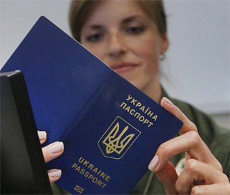 Украина утвердила безвиз еще с двумя странами