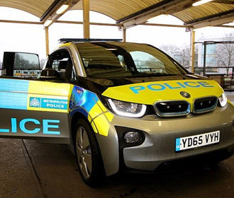 Полиция Британии пожаловалась на бесполезные электромобили
