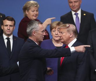 Трамп не является причиной охлаждения отношений ЕС и США - Меркель