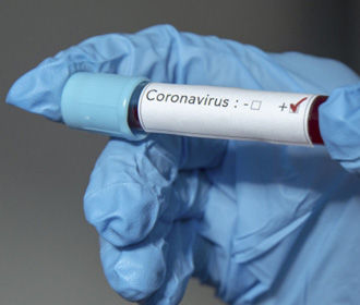 Украина получила почти тысячу тестов на коронавирус