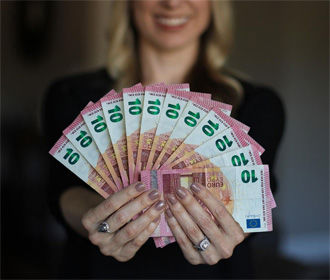 ЕС выделяет странам Западных Балкан более 3,3 млрд евро на восстановление экономики