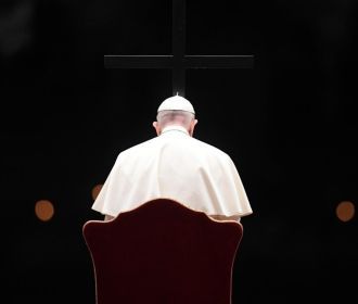 Папа Римский приветствовал решение о прекращении огня в Донбассе