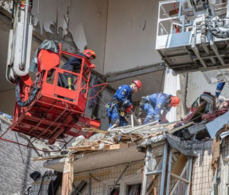 Под завалами обрушившегося в Киева дома погибших больше нет - ГСЧС