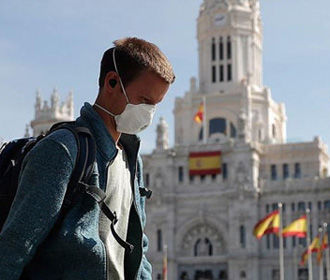Турпоток в Испанию за восемь месяцев упал на 73%