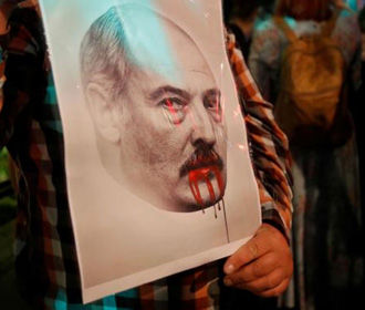 Лукашенко обвинил Запад в финансировании протестов