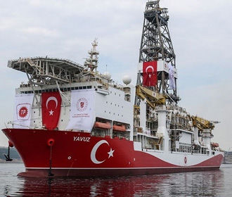 Турция отправила еще один корабль на буровые работы в Средиземном море