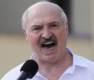 Лукашенко отрицает революционную ситуацию в Беларуси