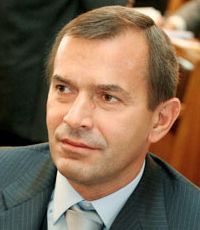 Клюев устроил разнос министрам за долги по зарплате