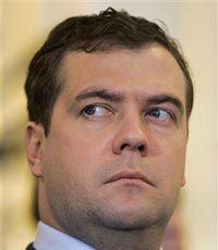 Медведев – самый низкорослый в мире президент?