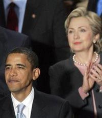 Обама обгоняет Клинтон, но оба проигрывают Маккейну