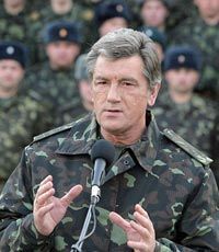 Ющенко не подпишет "развал ВС Украины"