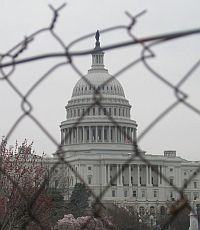 США признали повстанческий Совет законным правительством Ливии