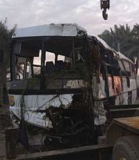 Автобус с туристами перевернулся недалеко от египетской Хургады, погибли 11 человек