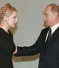 Тимошенко готова заключить Путина в объятия