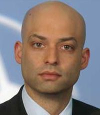 НАТО: на Украине есть специалисты альянса, но они не участвуют в боях
