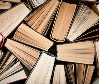 Из библиотек Украины планируют изъять более 100 млн книг