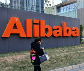 Alibaba анонсировала выпуск беспилотных грузовиков