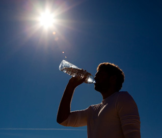 Аномальная жара во Франции вынуждает власти ограничивать расход воды