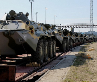 Россия отправила в Беларусь технику и военных
