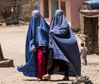 Власти Афганистана запретили женщинам учиться в университетах