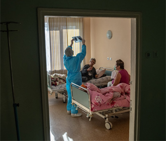 В больницах заняты более 70% COVID-кроватей - Ляшко