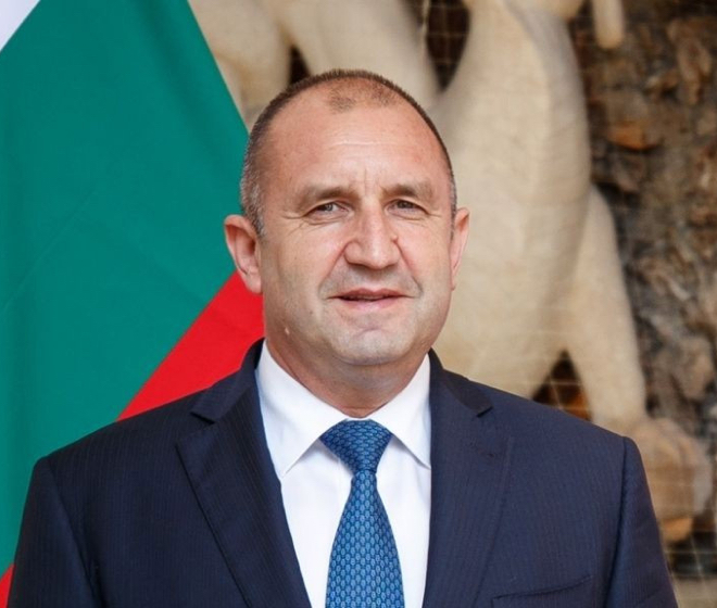 Президент Болгарии признал Крым "российским"