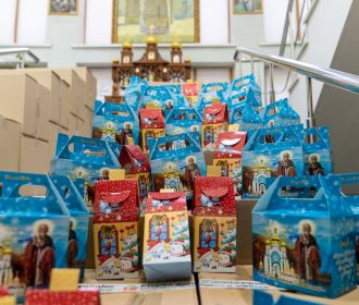 УПЦ передала 1,5 тыс подарков детям с инвалидностью и сиротам ко дню Святого Николая