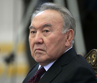 Упоминания о Назарбаеве исключили из проекта новой Конституции Казахстана