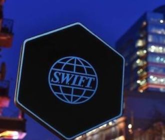 Польша предложила отключить от SWIFT все российские банки