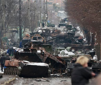 Российская армия практически не умеет воевать, а лишь бомбит гражданские объекты - Подоляк