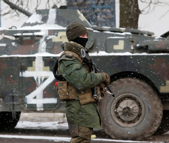 Российские войска на Киевщине передислоцируют, а не отводят - Белый дом