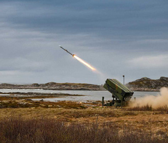 Зеленский попросил у Норвегии передвижные ЗРК и ракеты против кораблей