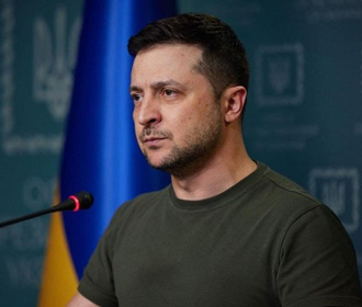 Зеленский объяснил, почему Украина не планирует возвращать Крым силой оружия