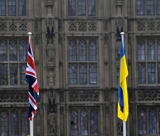 Британия и Украина начали переговоры по 100-летнему партнерству