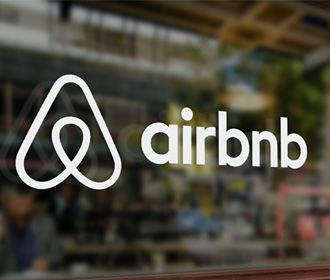 Airbnb отключил функцию оформления бронирования жилья из России и Беларуси