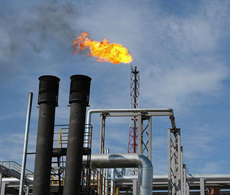 Газпром сжигает "лишний" газ вместо импорта - СМИ