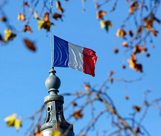 Франция и Украина подписали около десятка соглашений о сотрудничестве в области ОПК