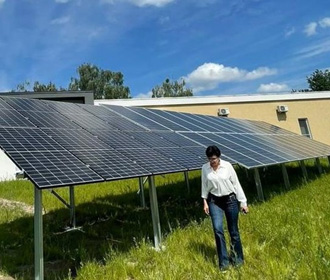 В Бородянской амбулатории установили солнечные станции Tesla Powerwall—Федоров