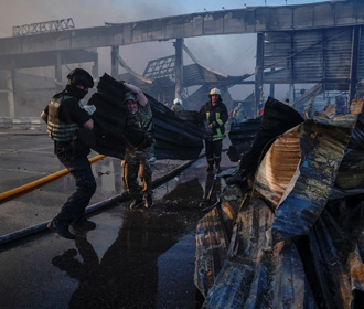 Более 20 погибших и 59 раненых вследствие ракетного удара по ТРЦ в Кременчуге - замглавы ОП