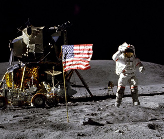 NASA назвало возможное место высадки астронавтов на Луну в 2025 году