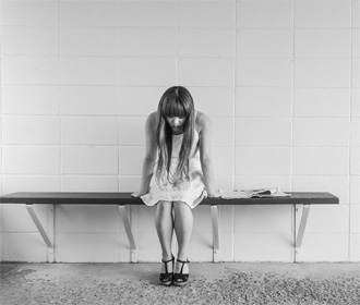 Ученые выяснили, почему депрессия чаще всего бывает у женщин