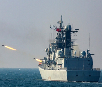 Пелоси призвала Китай "немедленно" прекратить пуски ракет вблизи Тайваня